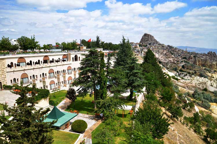Uçhisar Kaya Hotel